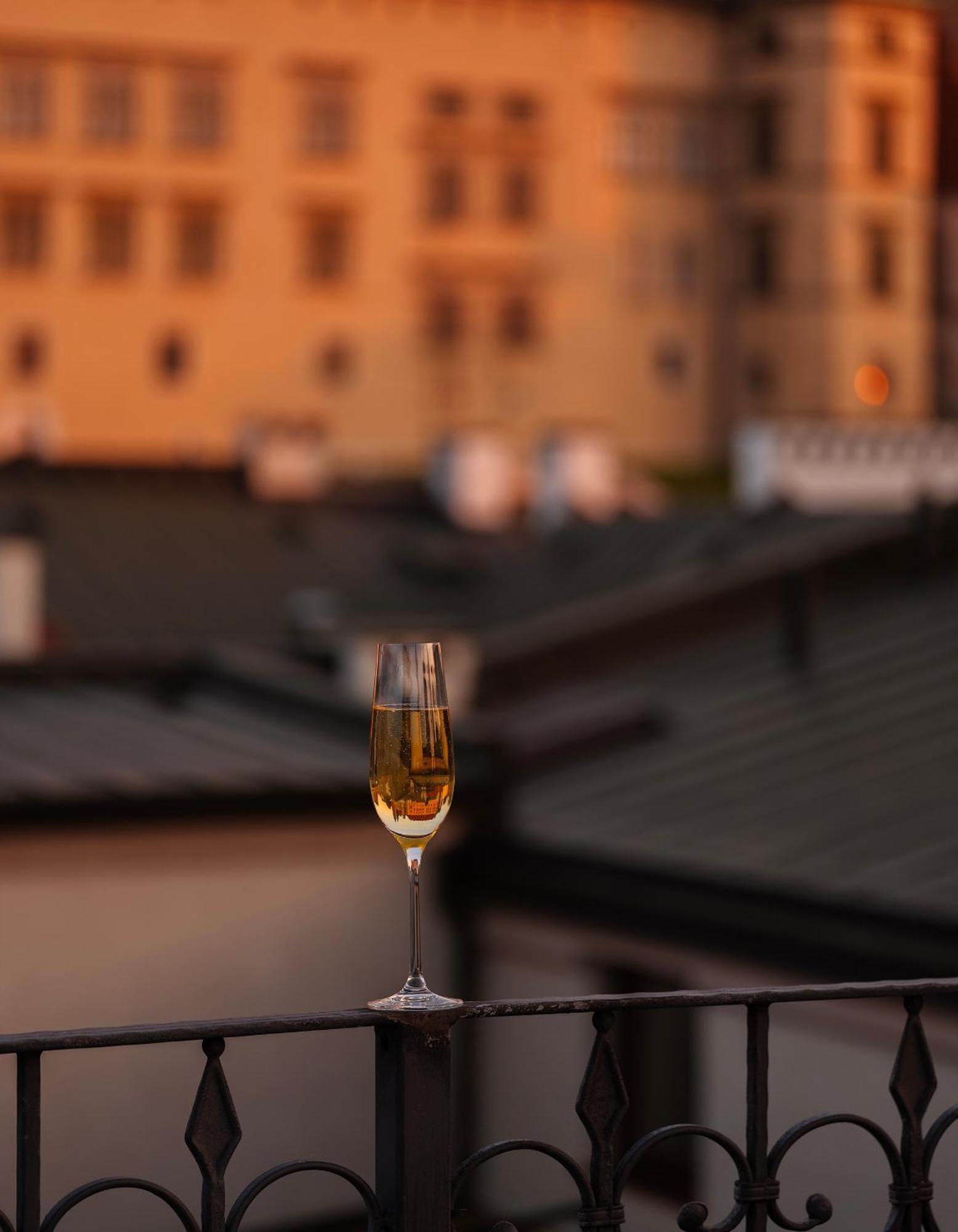 Hotel Copernicus Krakow Bagian luar foto